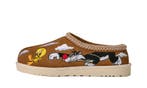 UGG Tasman Slipper Palace x Looney Tunes Chestnut, Nieuw
