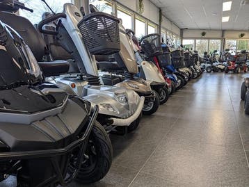 Scootmobiel aanbiedingen tweedehands en nieuwe scootmobielen, Zo goed als nieuw