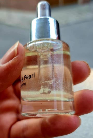Luxe Witte Kaviaar Verhelderend en Liftend Oogserum elixir, Nieuw