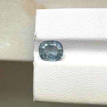 1 pcs Blauw Spinel - 1.96 ct - International Gemological, Nieuw