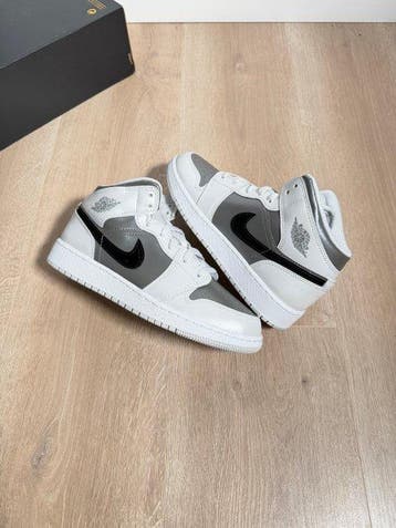Air Jordan - Sneakers - Maat: EU 38 - Nieuw met tags, Nieuw
