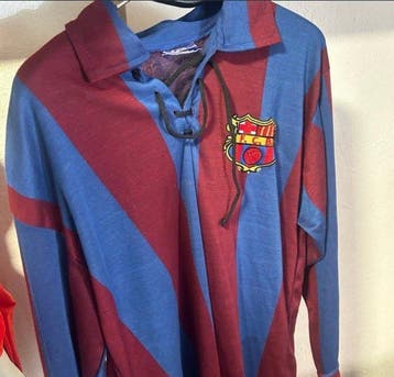 FC Barcelona - Voetbalshirt, Nieuw
