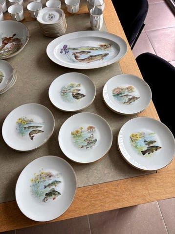Domino Limoges - Tafelservies voor 12 (12) - Porselein, Antiek en Kunst