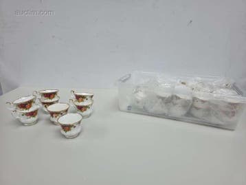 Divers porselein servies ROYAL ALBERT (119x), Diversen, Levensmiddelen