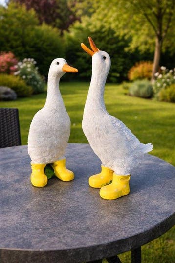 Beeld, funny goose with boots yellow - 32 cm - polyresin, Antiek en Kunst