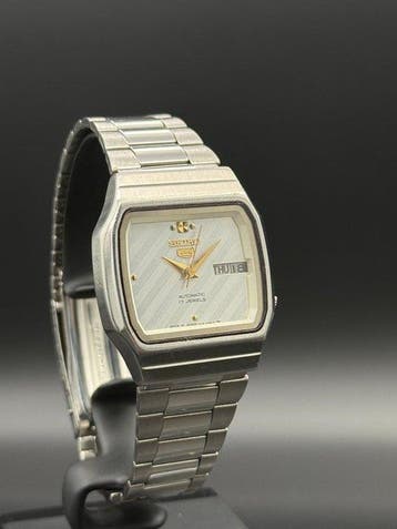 Seiko - Seiko 5 Automatic Day-Date - Zonder minimumprijs -