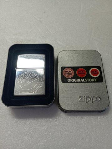 Zippo - Antiguo (LUCKY STRIKE) - Aansteker - Chrome, Nieuw