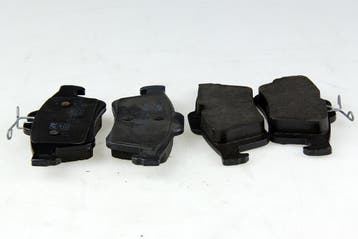 Remblokset Achter Volvo S40, V50, C30, C70, Ophalen of Verzenden, Nieuw