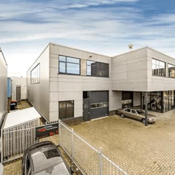Bedrijfsruimte in Hoofddorp gevonden voor €2150,- pm