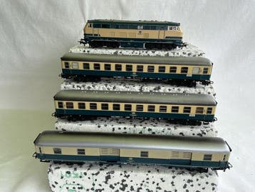 Märklin H0 - 3074 - 4051 - Treinset (4) - Märklin - E-lok en, Nieuw
