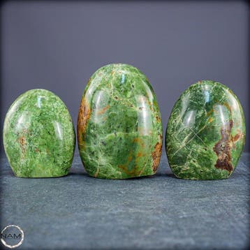 Natuurlijke chrysoprase vrijvorm-set – levendige groentinten