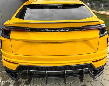 Lamborghini Urus koolstofvezel inzetstuk voor achterlicht, Auto diversen, Verzenden