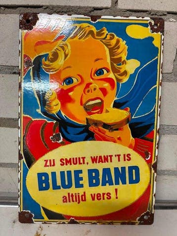 Blue Band – opvallend emaille reclamebord – “Zij smult, want