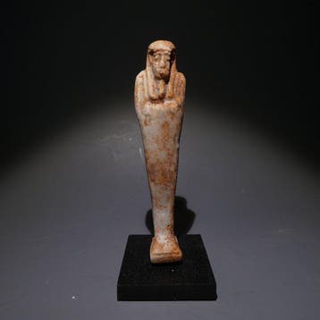 Oud-Egyptisch Faience Shabti. 10 cm hoog. 30e Dynastie, 378