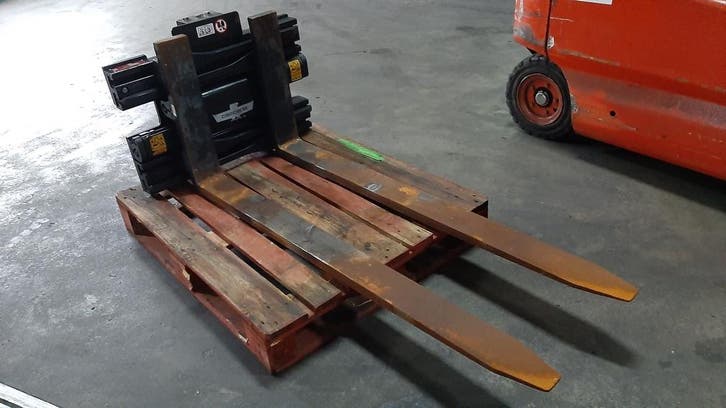 Cascade Vorkversteller, Zakelijke goederen, Machines en Bouw | Heftrucks en Intern transport, 1000 tot 2000 kg, Overige aandrijving