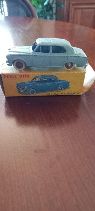 Dinky Toys 24 B - Model sedan - Berline 403 peugeot -, Nieuw