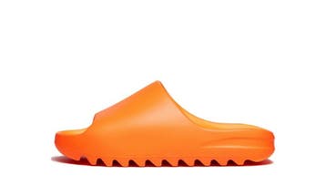 Yeezy Slide Enflame Orange (Kids), Kleding | Heren, Schoenen, Nieuw