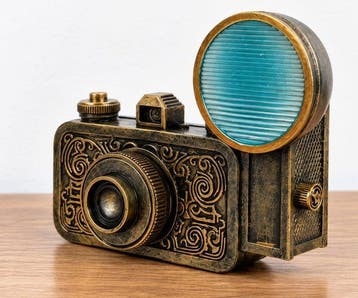 sculptuur, Vintage Inspired Camera Figurine with Antique, Antiek en Kunst