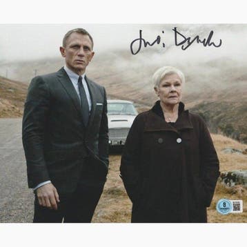 James Bond - Signed by Judi Dench (M), Nieuw