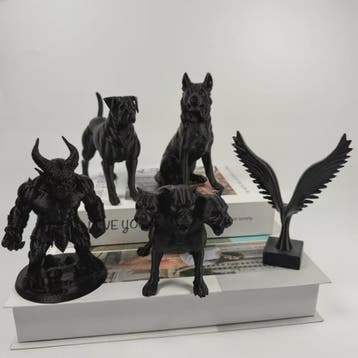 Set van 5 Unieke 3D Geprinte Zwarte Beeldjes: Weerwolf, Paar