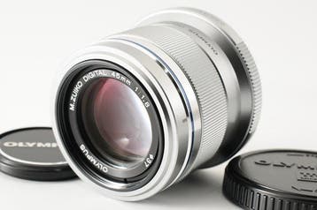 Olympus M.Zuiko Digital 1.8/45mm Silver [#1059] Cameralens, Nieuw