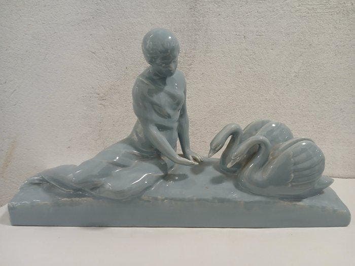 Odyv - Beeldje - Leda and two swans; signed Odyv; 45cm -, Antiek en Kunst, Kunst | Designobjecten