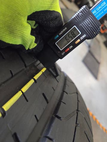 255/35/19 96Y AO PIRELLI ZOMERBANDEN 6,5MM PROFIEL 2X, Auto-onderdelen, Banden en Velgen, Gebruikt, 255 mm, Band(en), Personenwagen