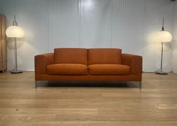 NIEUW Design on Stock Aikon 2-Zits Bank NP €4.250 + GARANTIE, Huis en Inrichting, Banken | Bankstellen, 100 tot 125 cm, 150 tot 200 cm
