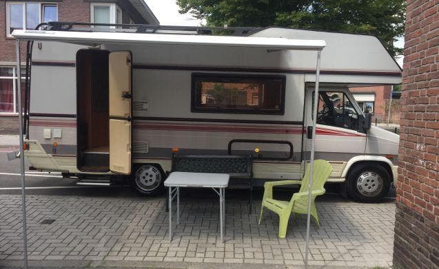 5 pers. Fiat camper huren in Heerlen? Vanaf € 85 p.d. - Gobo, Caravans en Kamperen, Verhuur