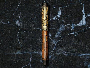 Parker - Duofold Lucky Curve Deluxe Black & Pearl - 18K Gold, Nieuw