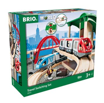 Brio treinset met perron - Speelgoe van €119,99 voor €107,99, Kinderen en Baby's, Ophalen of Verzenden, Nieuw