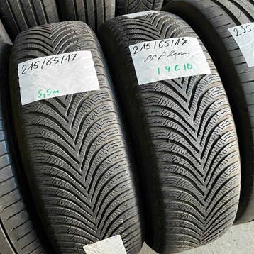 2 x Michelin Alpin 215-65-17 Winterbanden 5,5mm, 17 inch, Band(en), Personenwagen, Gebruikt
