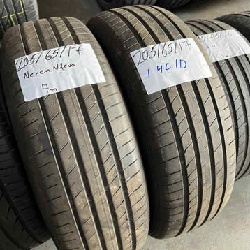 2 x Nexen 205-65-17 Zomerbanden 7mm, Gebruikt, 17 inch, Band(en), Personenwagen