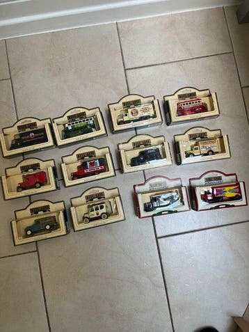Lledo Days Gone 1:43 - Modelauto (12) - Assortiment, Nieuw