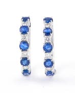 Hoepel oorbellen - 14 karaat Witgoud - 1.47ct. tw. Saffier -