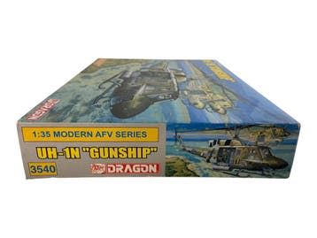 UH-1N Gunship incl. upgrade set, Verzenden, Nieuw