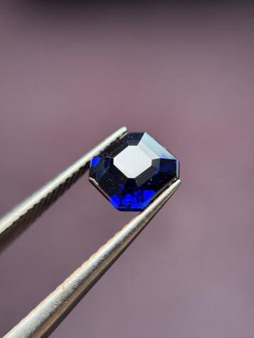 1 pcs Blauw Saffier - 1.65 ct - Guild Gem Laboratory -, Nieuw