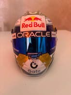 Red Bull Racing - Formula One - Max Verstappen - Schaal 1:2, Nieuw