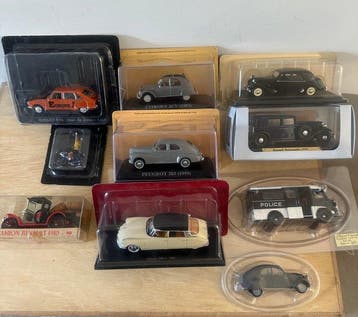 1:43 - Modelauto (10) - Peugeot 203 (1955), Citroën 2CV, Nieuw