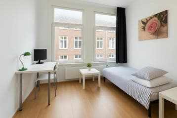 Kamer te huur in s-Gravenhage - 16 m² - 1 kamer(s), Huizen en Kamers, Kamers te huur, Den Haag