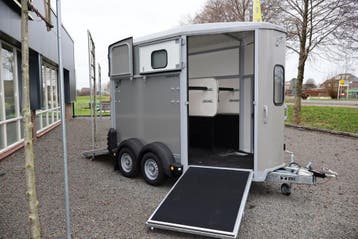 Ifor Williams HB506 met voorlosser aanbieding, Ophalen, Nieuw, Aluminium, 2-paards trailer