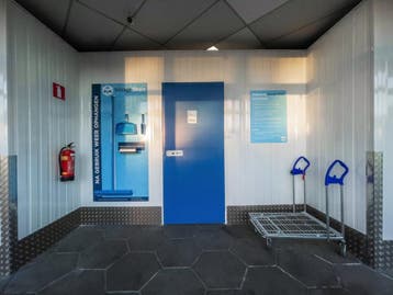 Opslagruimte Storage Garagebox huren in Drachten, Huur, Opslag of Loods
