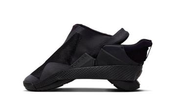 Nike Go FlyEase Triple Black (Womens), Nieuw
