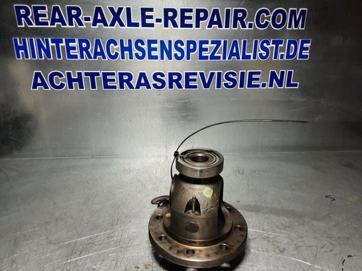 Opel Monza, Opel Senator A. Leeg open differentieel., Auto-onderdelen, Remmen en Aandrijving, Gebruikt, Opel, Verzenden