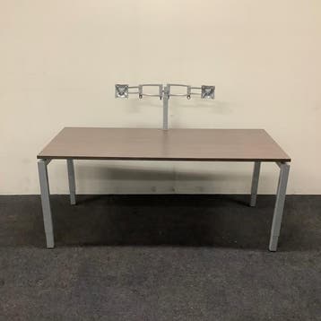 bureau 180x80 cm, hoogte verstelbaar, vv dubbele monitorarm,, Huis en Inrichting, Bureaus, Ophalen of Verzenden, In hoogte verstelbaar