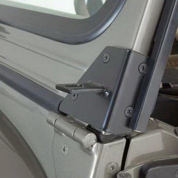 Rampage 1976-1983 Jeep CJ5 Windshield Hinge Light Bracket -, Ophalen of Verzenden