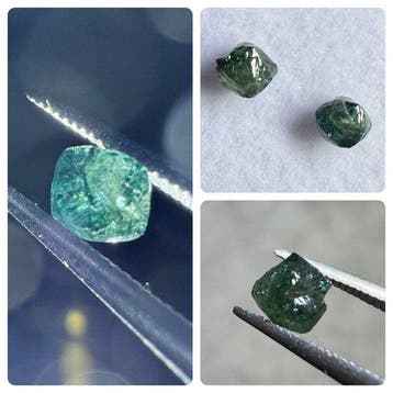 Set van 2 blauwe diamantkristallen - 0,71 karaat Ruw- 0.14 g