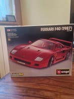 Bburago 1:18 - Modelauto - Ferrari - F40, Nieuw