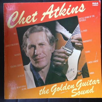 LP gebruikt - Chet Atkins - The Golden Guitar Sound, Verzenden, Zo goed als nieuw, Overige formaten