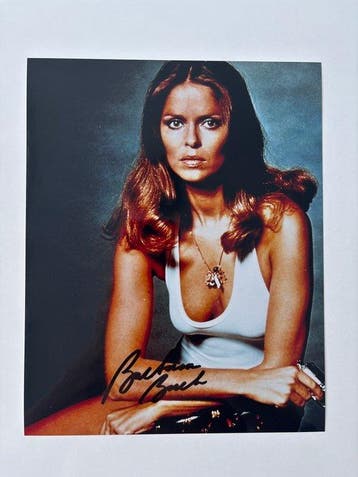 Barbara Bach as Anya Amasova - Agent Tripple X handsigned, Nieuw